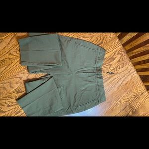 Women’s pleated slacks